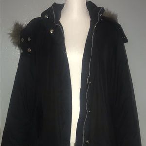Gap Women’s M Down Filled Jacket